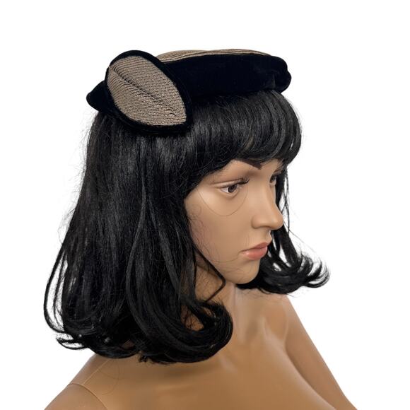 1950s Belmar Broida\'s Virginia Sculptural Cocktail Hat Black Velvet Fascinator main image 7